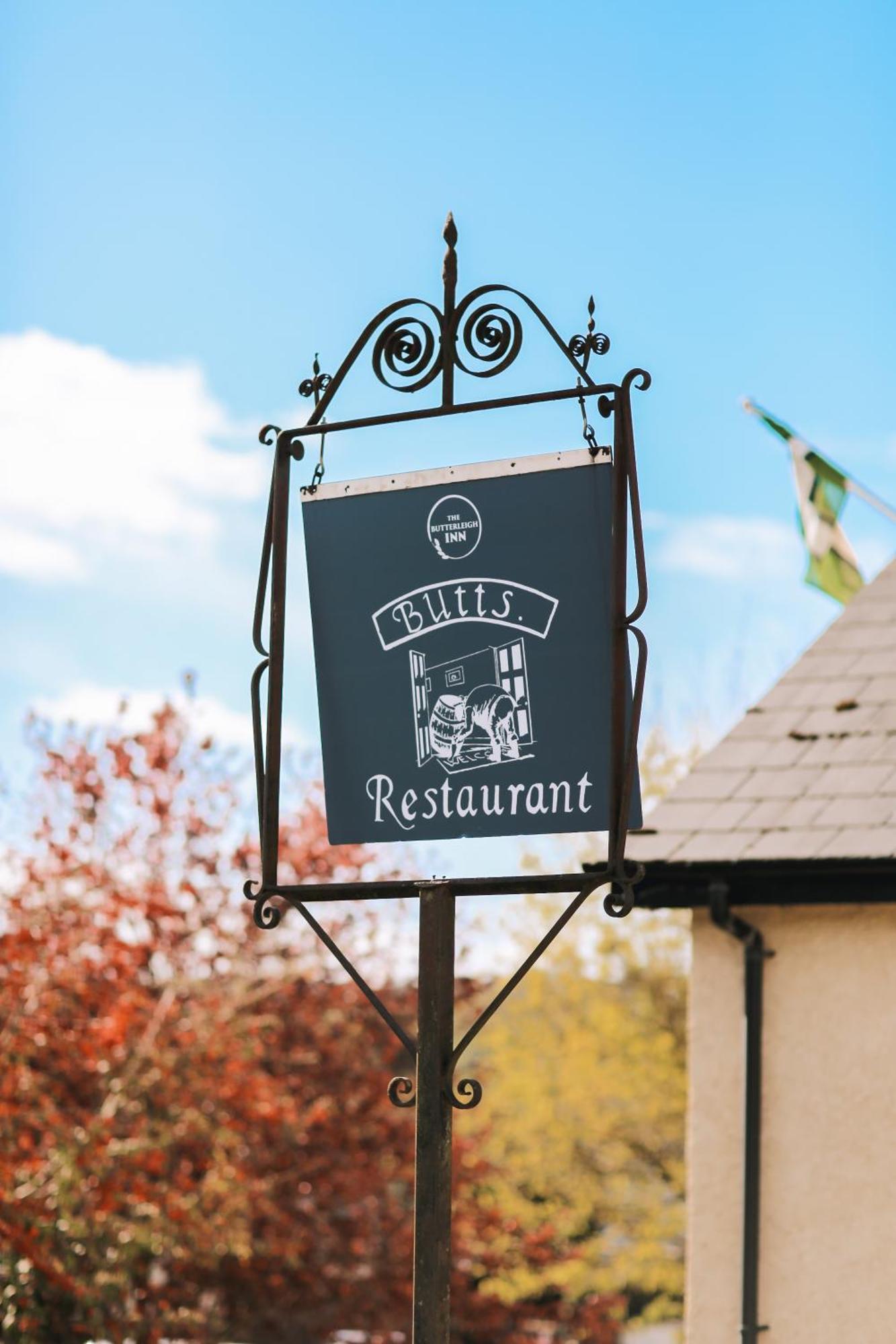 The Butterleigh Inn كولومبتون المظهر الخارجي الصورة
